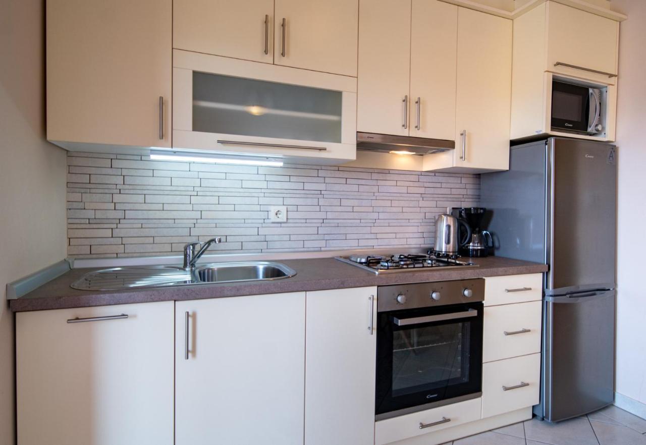 Mistral Apartments Lopar Exterior photo